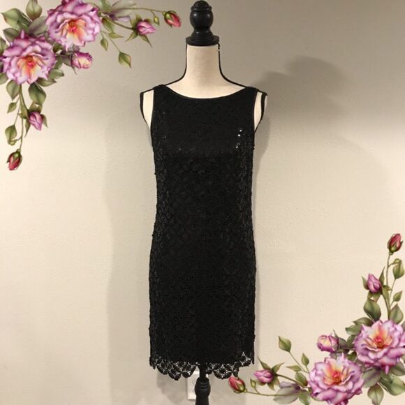 Gorgeous sleeveless dress with sequins - Picture 1 of 11